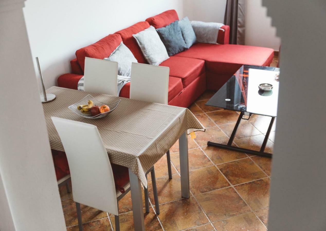 Apartamento Cuesta Del Salado 塞博河畔卡莱塔 外观 照片